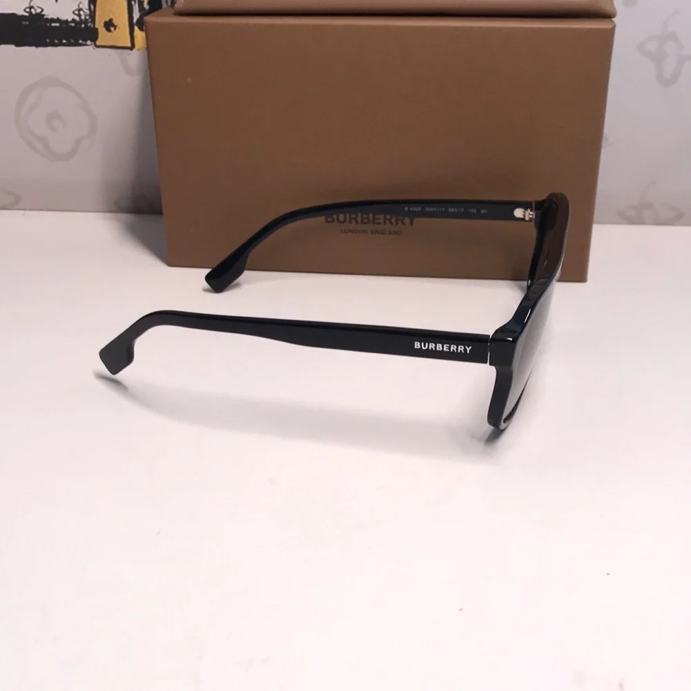 New Authentic Burberry BE4320 3001/11 Sunglasses